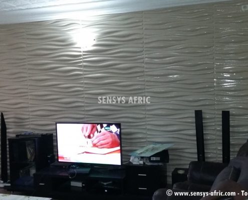 Revêtement-mural-Sensys-8-495x400 Décoration salon, pièce à vivre ou de séjour au Sénégal 