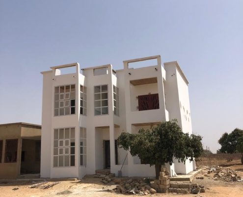 WhatsApp-Image-2021-03-27-at-14.57.40-495x400 Second oeuvre et décoration de maison à Thiès, Sénégal. 