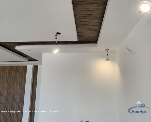 design-faux-plafond-bois-ajoure-dakar-495x400 Faux Plafond en bois 