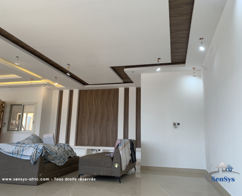 design-faux-plafond-bois-ajoure-senegal-495x400 Faux plafond bois ajouré Dakar, décoration d'intérieur Senegal 
