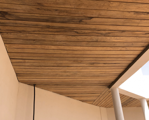 le-bois-ajouré-faux-plafond-495x400 Faux plafond bois ajouré Dakar, décoration d'intérieur Senegal  Sensys Afric - Laissez libre court à votre imagination